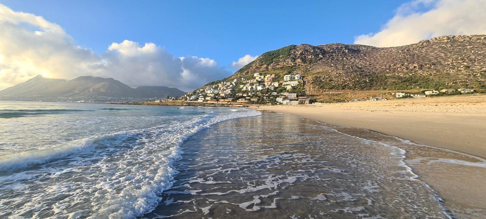 Holiday home Stunning House In Glencairn, Simon's Town *