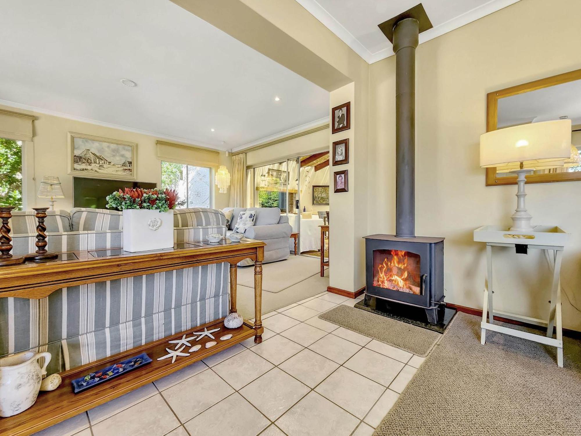 Holiday home Stunning House In Glencairn, Simon's Town Cape Town