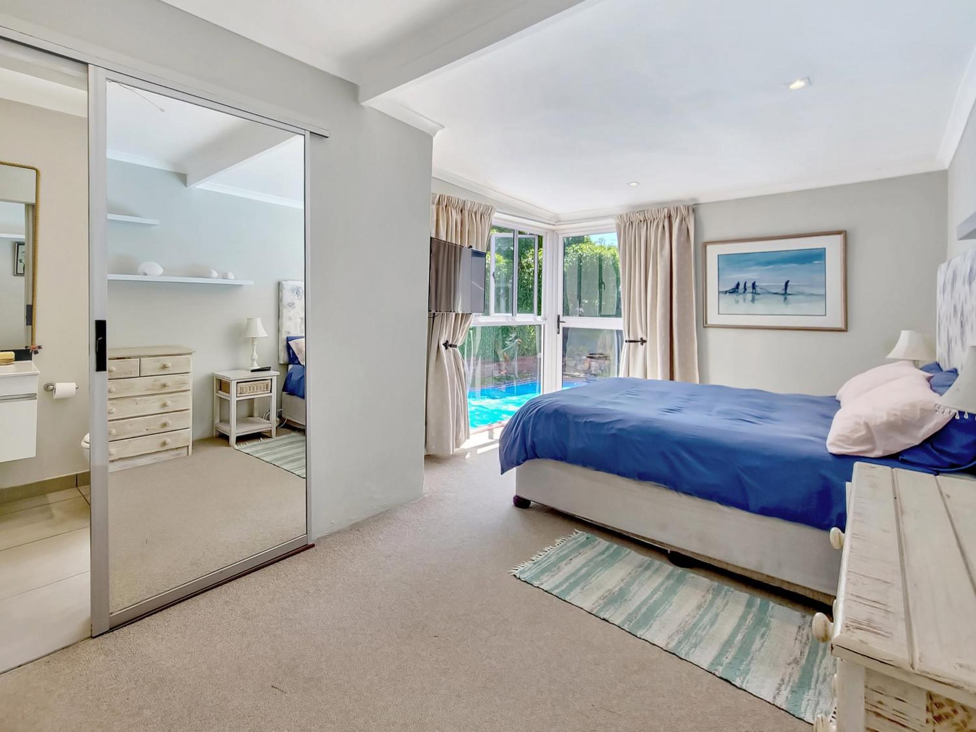 Stunning House In Glencairn, Simon's Town *