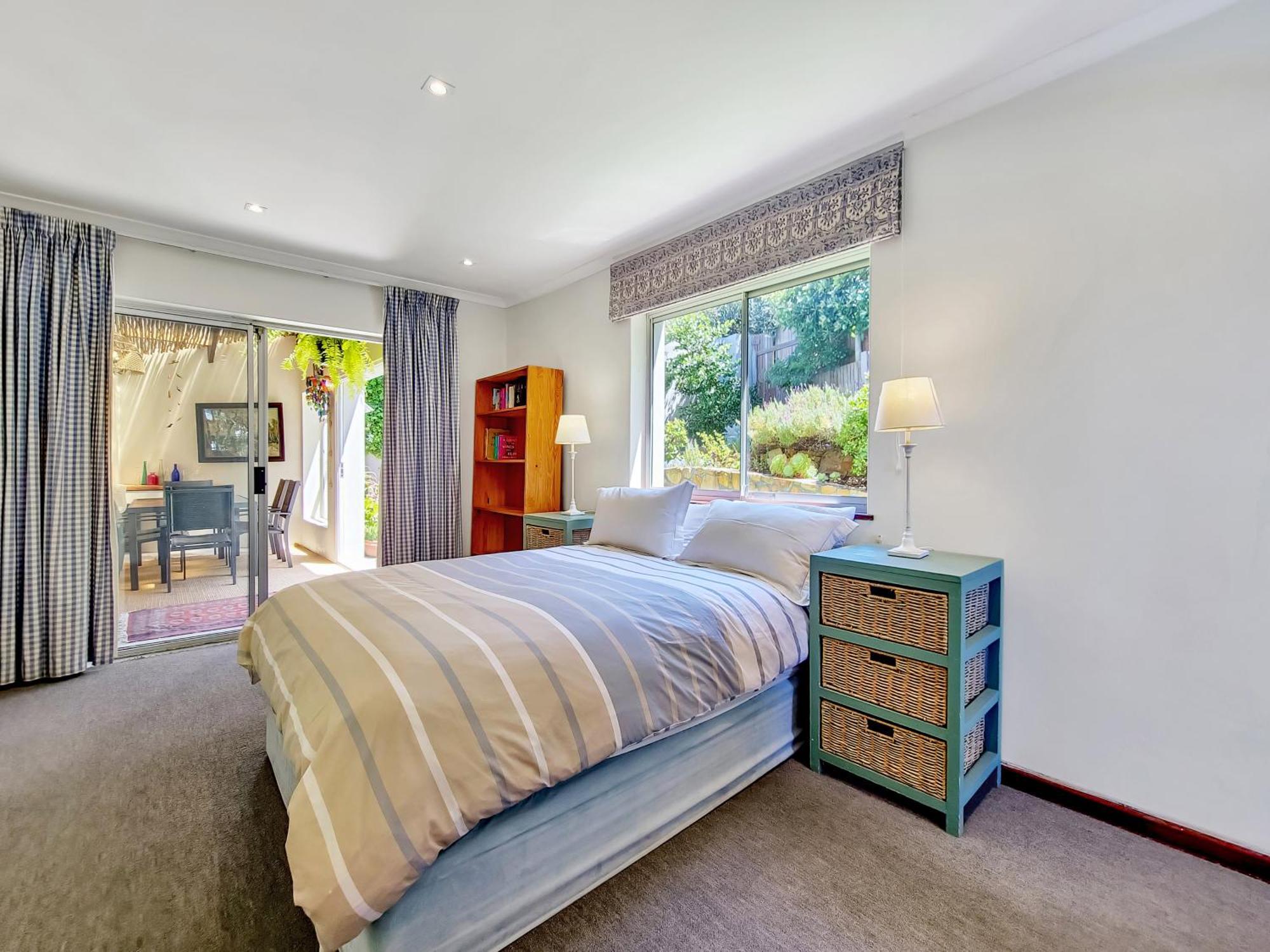 Holiday home Stunning House In Glencairn, Simon's Town